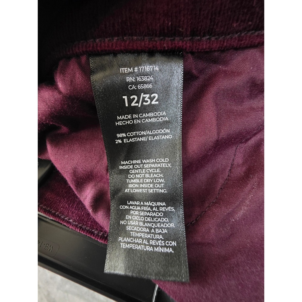 Well Worn Womens Burgundy Corduroy Straight Leg Pants Sz-12/32 Wine Red HighRise - Picture 2 of 7